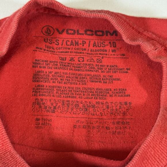 Vintage Volcom Logo Skater Y2K Graphic Baby Tee T-Shirt - Red Wms Small - Picture 7 of 9